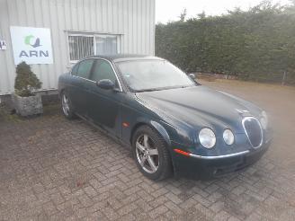 Jaguar S-type 2.7d picture 2