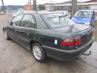 Opel Omega  picture 8