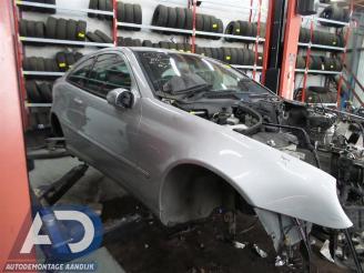 Autoverwertung Mercedes C-klasse C Sportcoupe (C203), Hatchback, 2000 / 2008 2.2 C-220 CDI 16V 2003