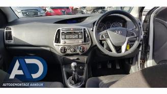 Hyundai I-20 i20, Hatchback, 2008 / 2015 1.2i 16V picture 12