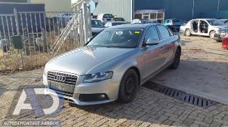 Coche siniestrado Audi A4 A4 (B8), Sedan, 2007 / 2015 2.0 TDI 16V 2009/0