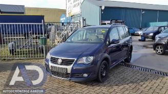 Avarii autoturisme Volkswagen Touran Touran (1T1/T2), MPV, 2003 / 2010 2.0 TDI DPF Cross Touran 2010