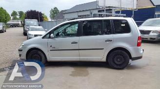 Volkswagen Touran Touran (1T1/T2), MPV, 2003 / 2010 1.9 TDI 105 Euro 3 picture 7