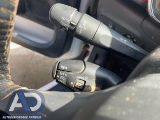 Citroën C3 C3 (SX/SW), Hatchback, 2016 1.2 12V e-THP PureTech 110 picture 17