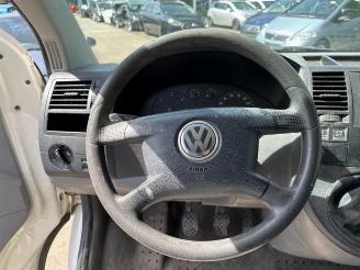 Volkswagen Transporter  picture 11