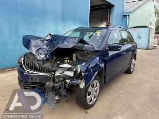 Salvage car Skoda Fabia Fabia III Combi (NJ5), Combi 5-drs, 2014 / 2022 1.0 12V Greentech 2016