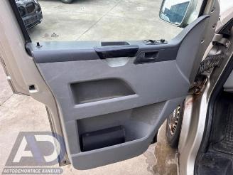 Volkswagen Transporter Multivan T5 (7E/7HC/7HF/7HM), MPV, 2003 / 2015 2.5 TDi picture 12