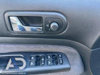 Volkswagen Golf Golf IV (1J1), Hatchback, 1997 / 2005 1.6 picture 10