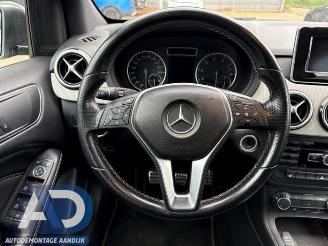 Mercedes B-klasse B (W246/W242), Hatchback, 2011 / 2018 1.6 B-180 BlueEFFICIENCY Turbo 16V picture 11