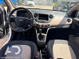 Hyundai I-10 i10 (B5), Hatchback, 2013 / 2019 1.0 12V picture 11