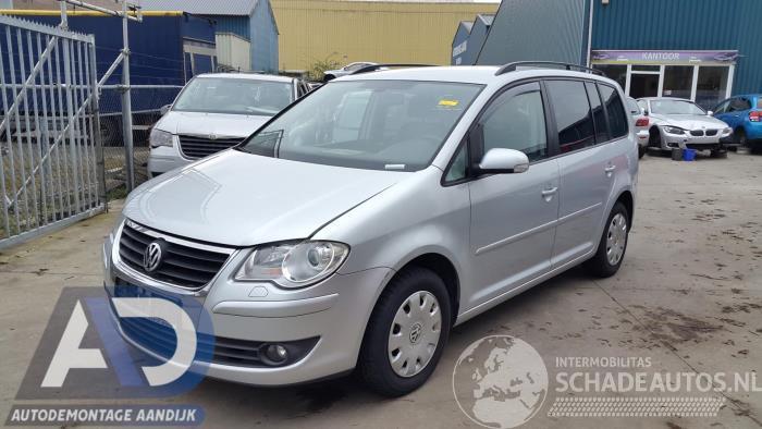 Volkswagen Touran Touran (1T1/T2), MPV, 2003 / 2010 1.9 TDI 105 Euro 3