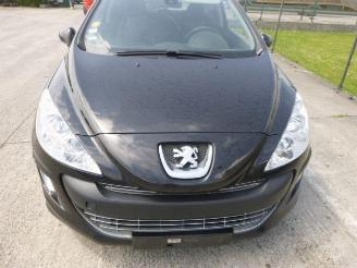 Peugeot 308 1.6 HDI picture 7