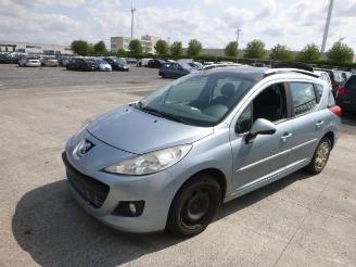 Peugeot 207 SW  1.6 HDI picture 2