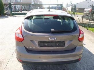 Ford Focus 1.6  TDCI picture 11