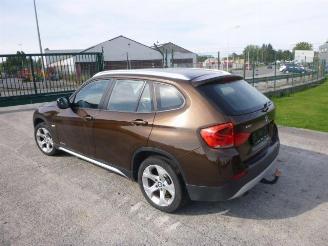 BMW X1 SDRIVE18I picture 2