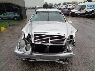 Mercedes E-klasse  picture 8