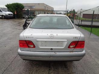 Mercedes E-klasse  picture 6