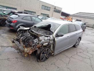 Peugeot 308 1.6 HDI GT LINE picture 3