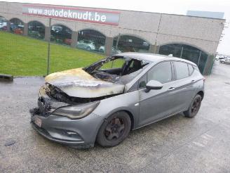 Opel Astra 1.6  CDTI  EDITION picture 4