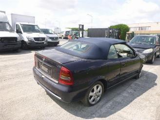 Opel Astra 1.6 picture 2