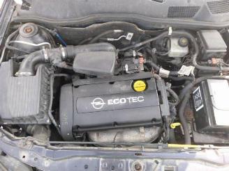 Opel Astra 1.6 picture 16