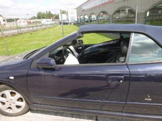 Opel Astra 1.6 picture 12