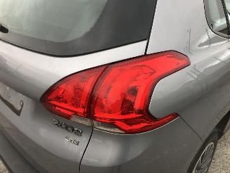 Peugeot 2008 1.2 HMZ AUTOMATIQUE picture 14