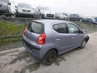 Nissan Pixo 1.0 picture 2