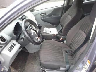 Nissan Pixo 1.0 picture 6