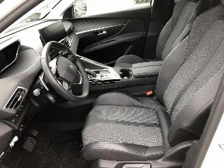 Peugeot 3008 1.6 HYBRID 225 picture 6
