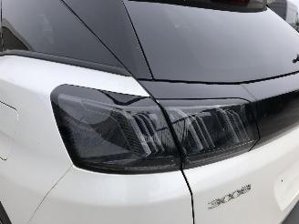 Peugeot 3008 1.6 HYBRID 225 picture 17