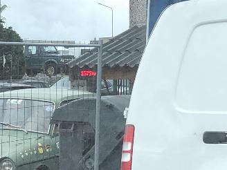 Volkswagen Caddy 2.0I  FOURGON BSX picture 16