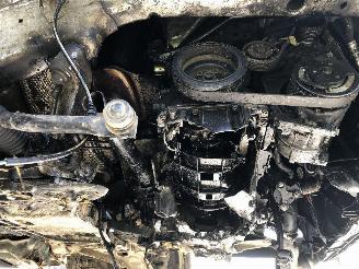 Volkswagen Golf 1.6 TDI CAYC picture 18