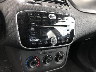 Fiat Punto 1.2 picture 17