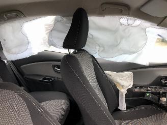 Toyota Yaris DYNAMIC picture 18