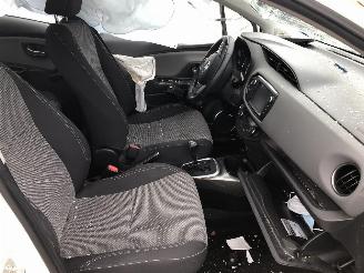 Toyota Yaris DYNAMIC picture 17