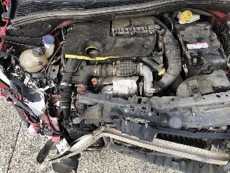 Peugeot 2008 1.6 HDI AUTOMATIQUE picture 17