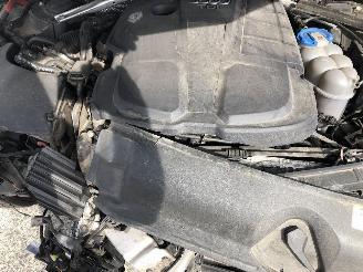 Audi A4 COMBI  2.0 TDI picture 13