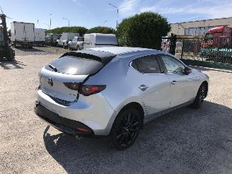 Mazda CX-3 2.0   E - SKYACTIV X picture 3