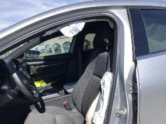 Mazda CX-3 2.0   E - SKYACTIV X picture 6