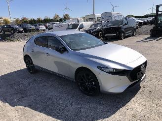 Mazda CX-3 2.0   E - SKYACTIV X picture 2