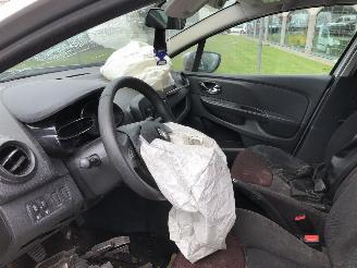 Renault Clio 1.2 picture 6