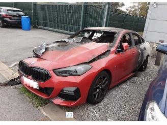 skadebil auto BMW 2-serie 218D 2021/8