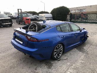 skadebil auto Kia Stinger 2.0 TURBO 2020/7
