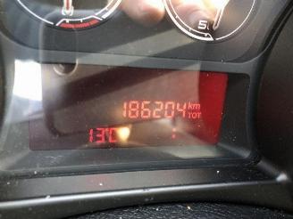 Alfa Romeo Giulietta 1.6 multijet picture 21