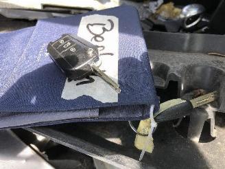 Peugeot 2008 1.5 hdi  GT LINE picture 13