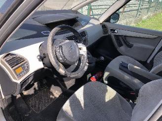 Citroën C4-picasso 1.6 hdi  picture 5