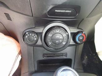 Ford Fiesta 1.0  TREND picture 16