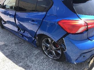 Ford Focus 1.0 ST Line picture 13