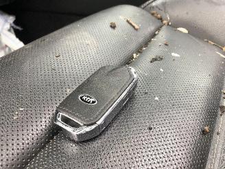 Kia Stinger 2.0 T  G4KL picture 19